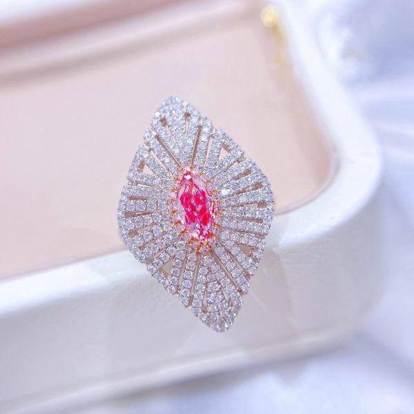 GIA 設計款粉馬眼幾何 18K女戒