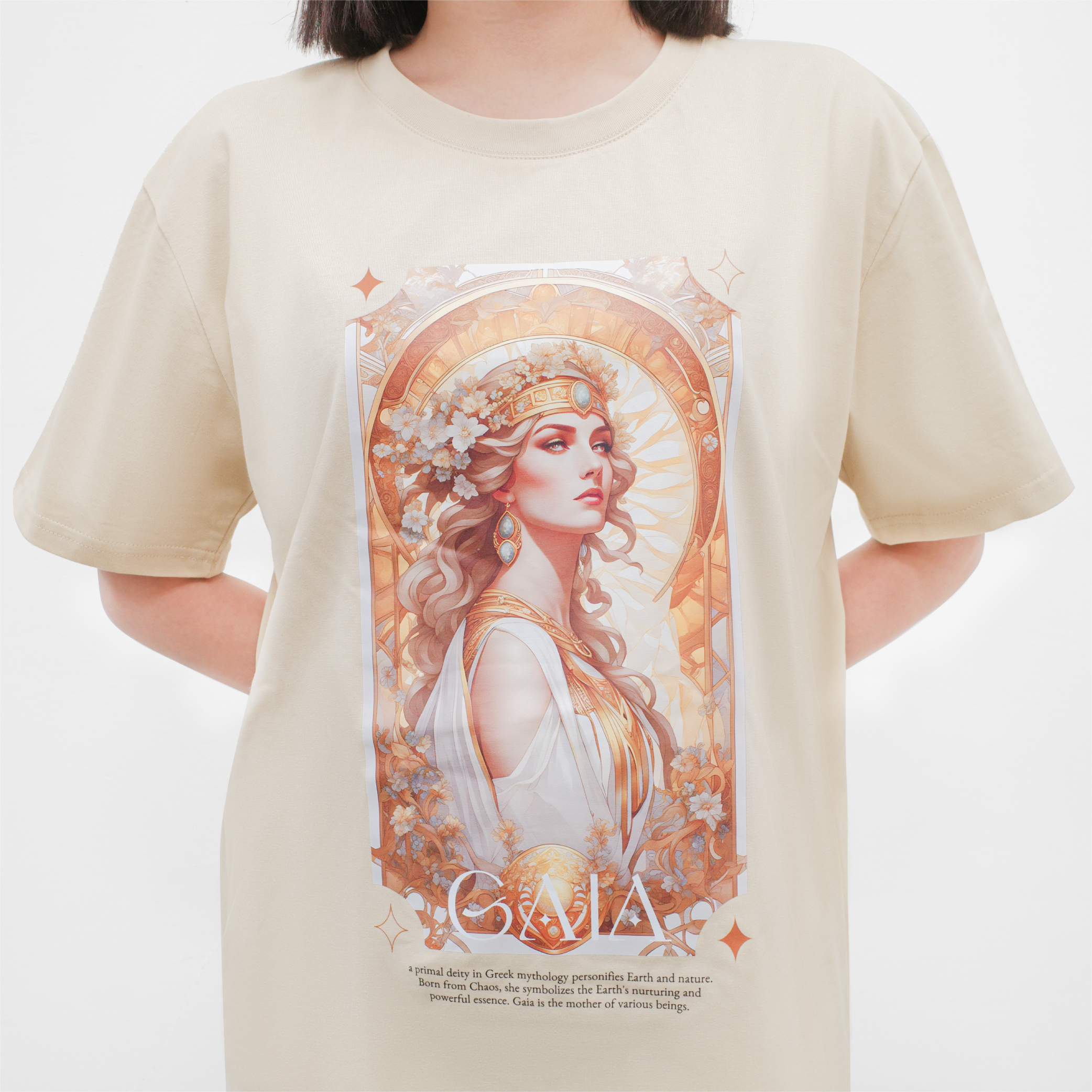 藝術T恤｜GAIA《金色奢華》卡其