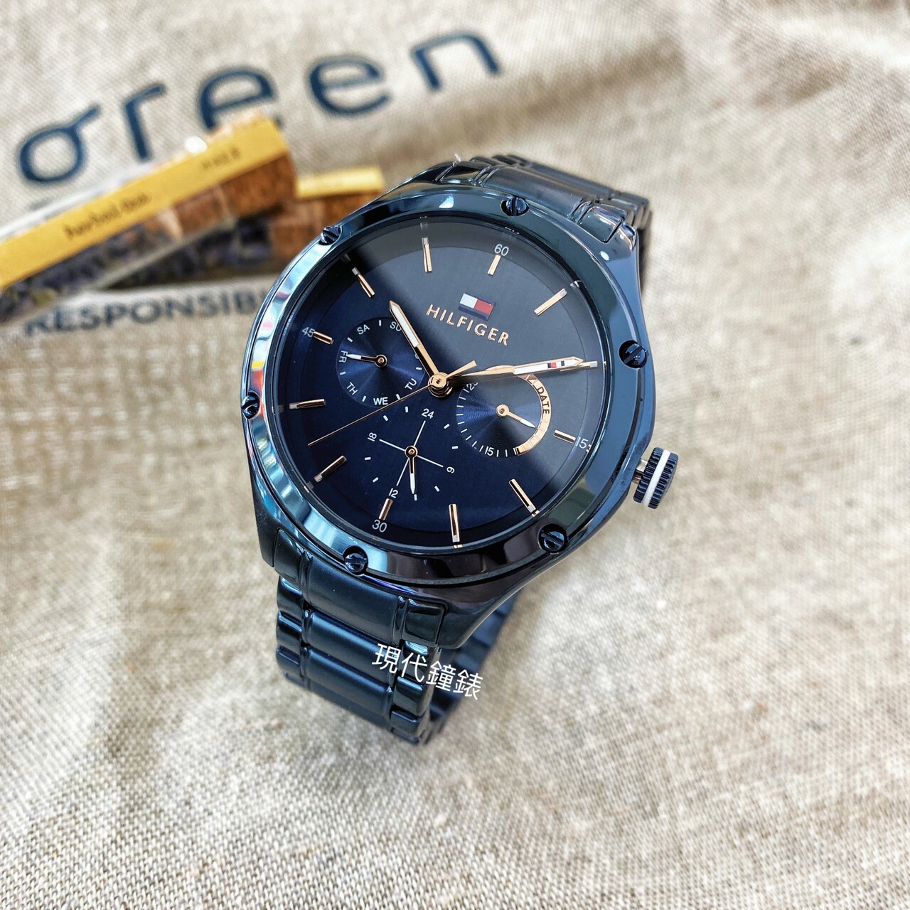 【Tommy Hilfiger】Lady 三眼海軍藍不鏽鋼腕錶 1782656 40mm 現代鐘錶