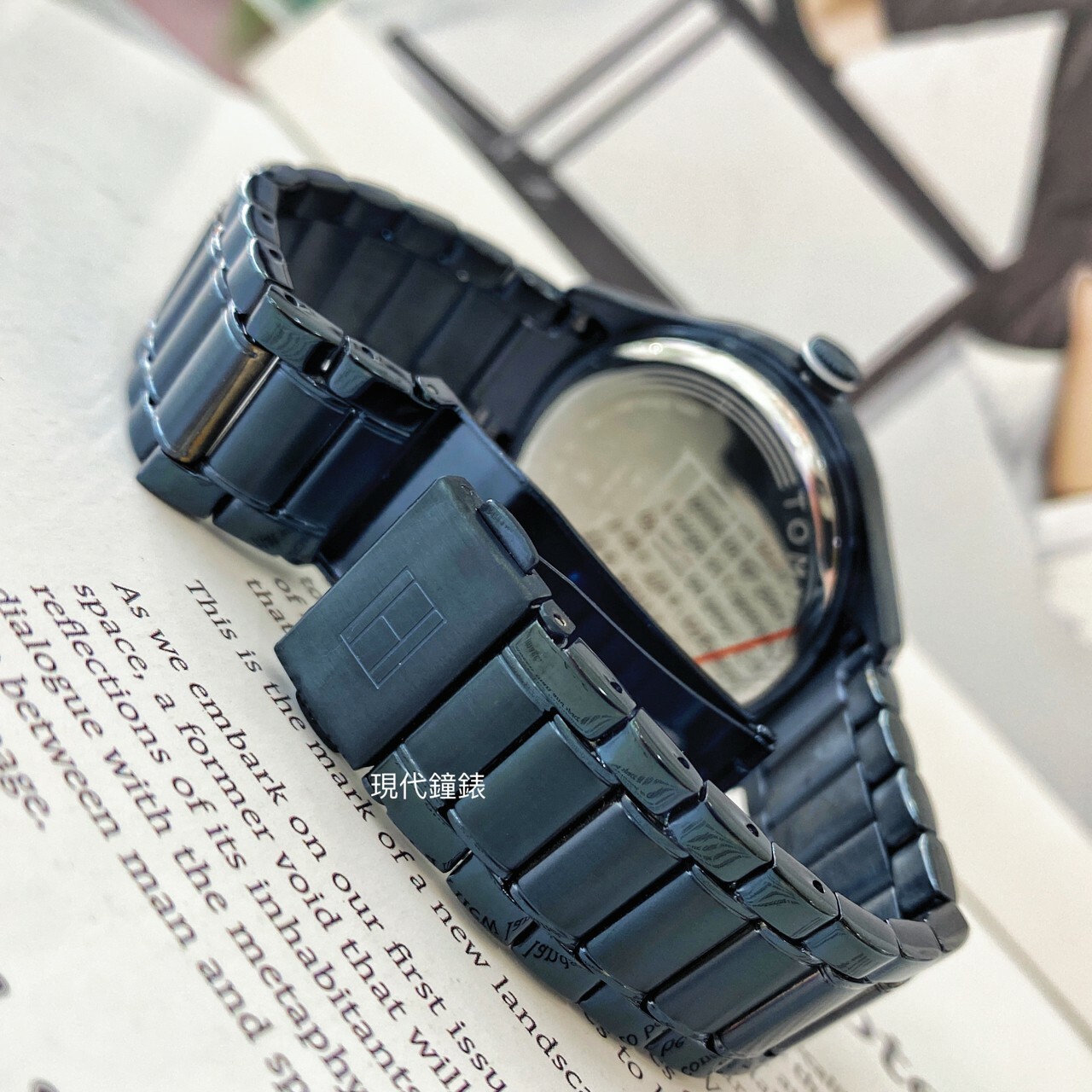 【Tommy Hilfiger】Lady 三眼海軍藍不鏽鋼腕錶 1782656 40mm 現代鐘錶