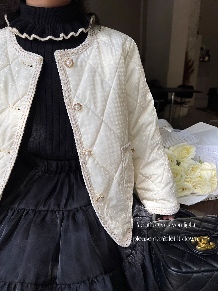 Chanel style coat no.1