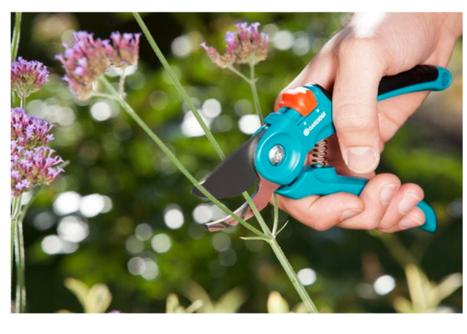 "GARDENA" 德國修枝剪B/S(切割直徑18mm)(翠綠樹枝用)