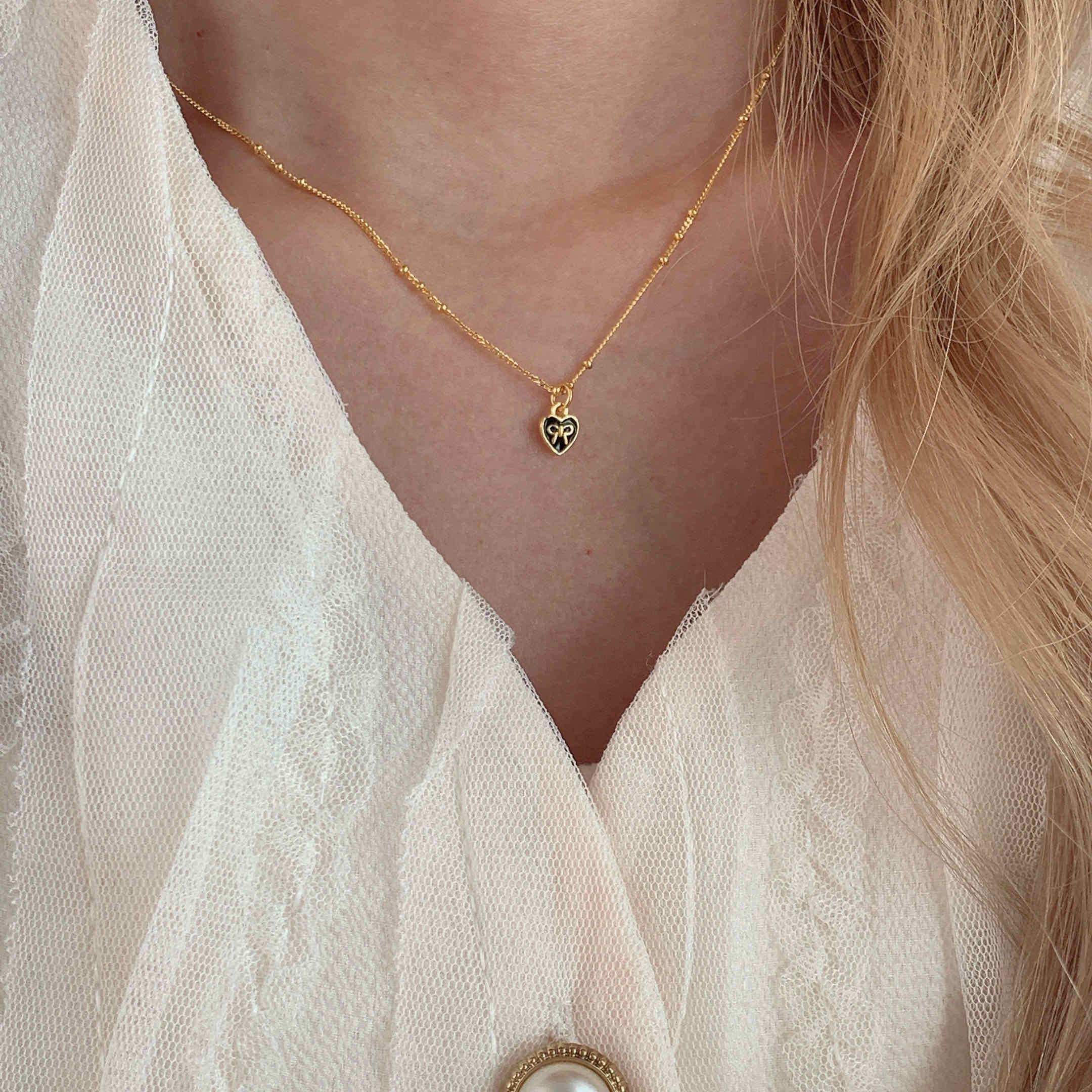 🇰🇷可愛推薦！925 silver 黑心蝴蝶結項鍊｜2 color