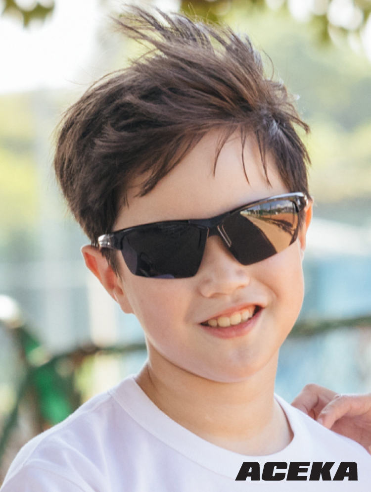 SUNSHINE 寂靜黑兒童運動太陽眼鏡