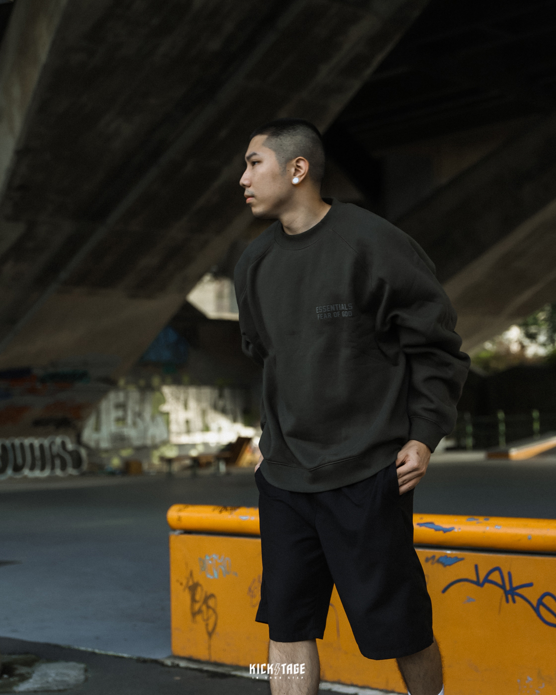 **特價商品售出不退換**FOG Fear Of God Essentials CREWNECK 六色 刷毛 大學TEE 衛衣【192BT222040F】