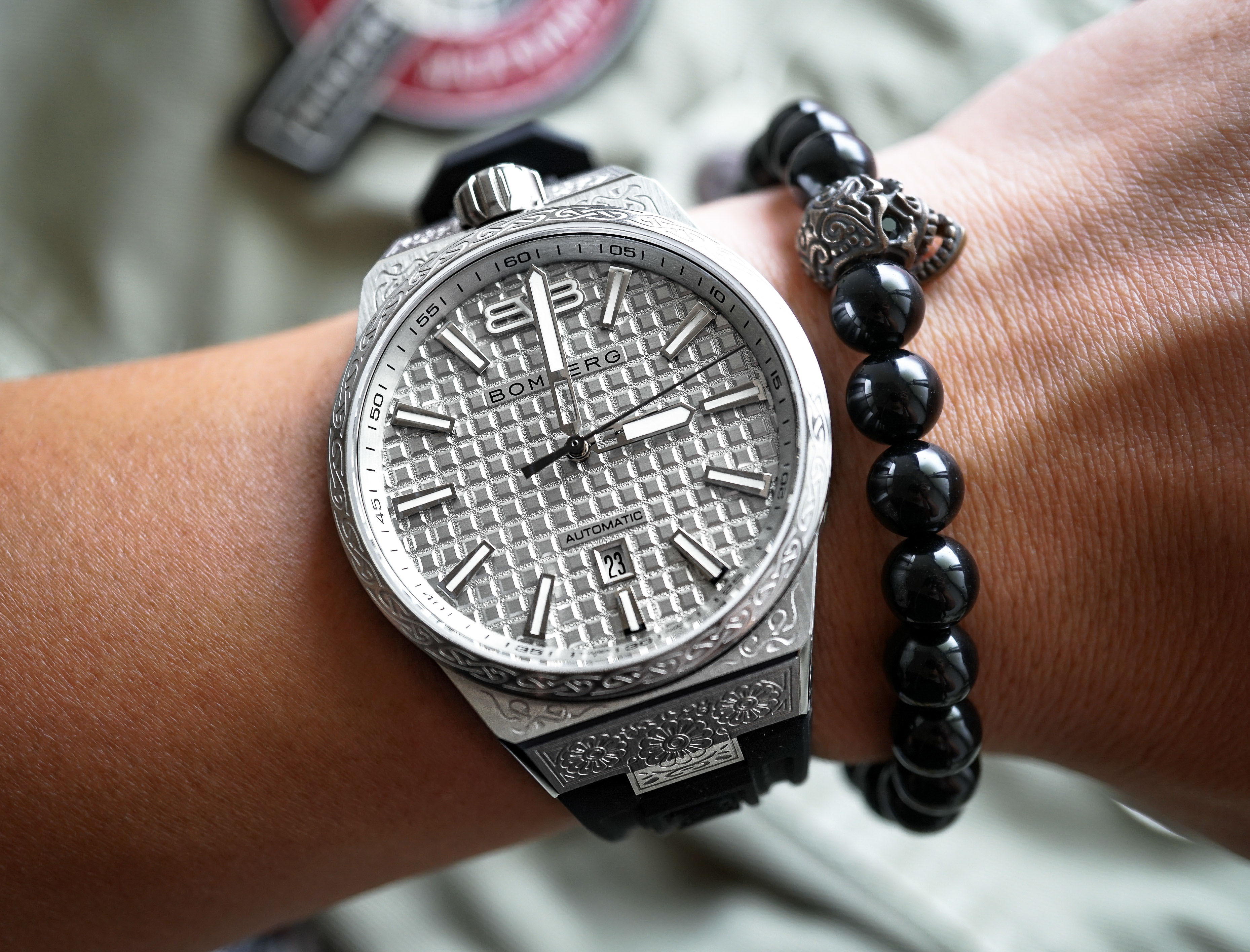 BOMBERG BOLT-68 NEO 自動機械大都會系列 BORA BORA