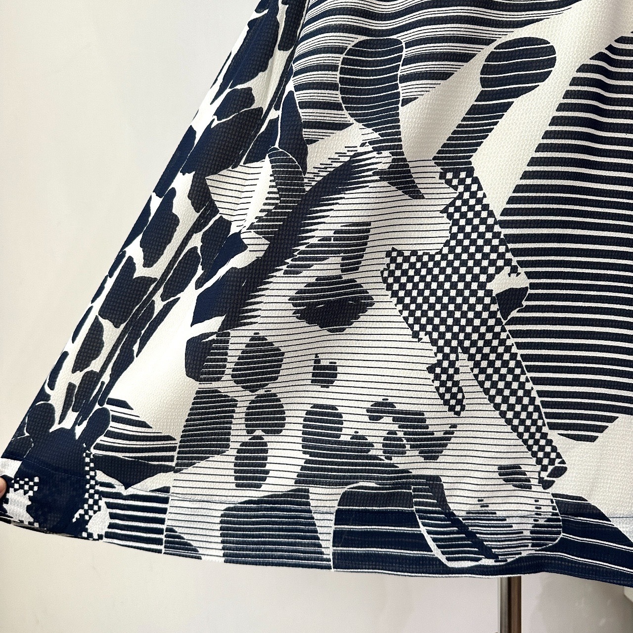 有保護色的長頸鹿