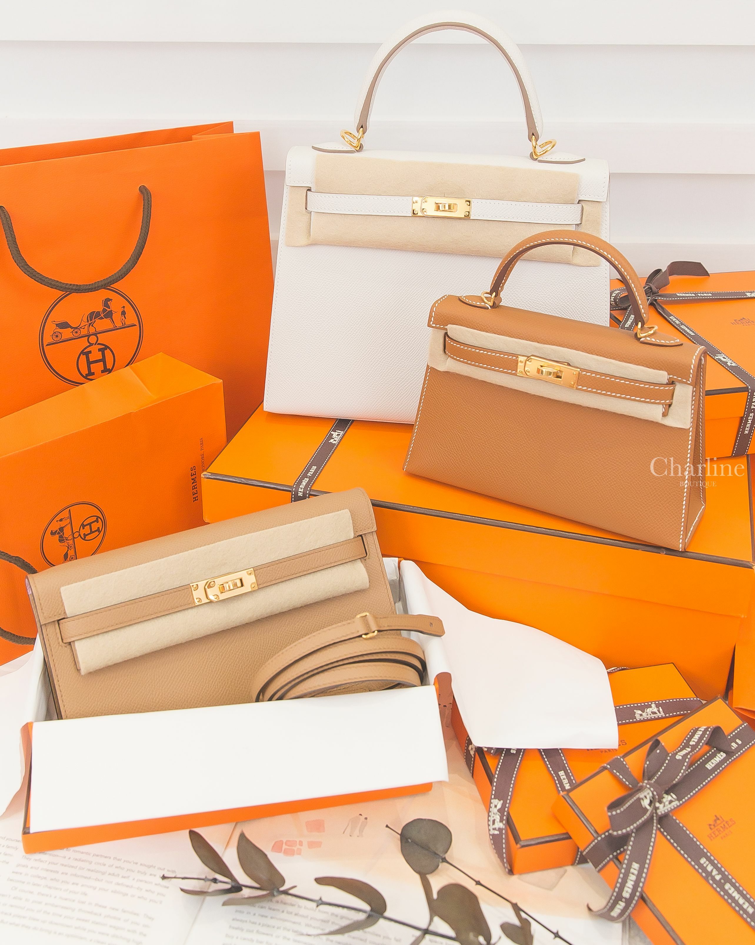 Hermès B刻馬薩拉茶色拼錦葵粉內裡金釦凱莉肩背包,Hermès U刻焦糖色金釦迷你凱莉包,Hermès B刻奶灰色金釦凱莉包-Charline Boutique 精品代購