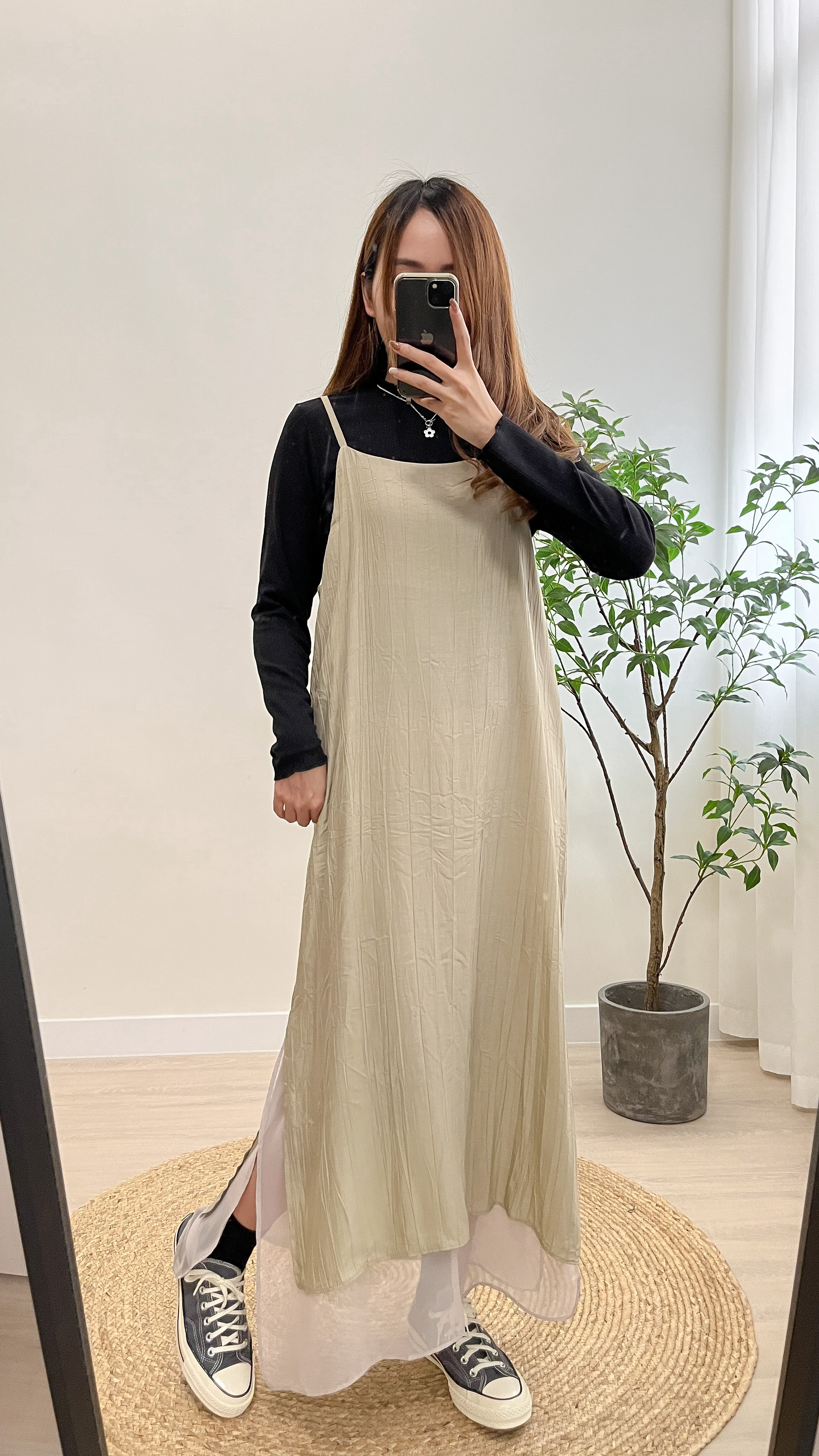 預訂｜LAYER層次感！暗紋理飄逸吊帶 OPS ( 兩色入 )