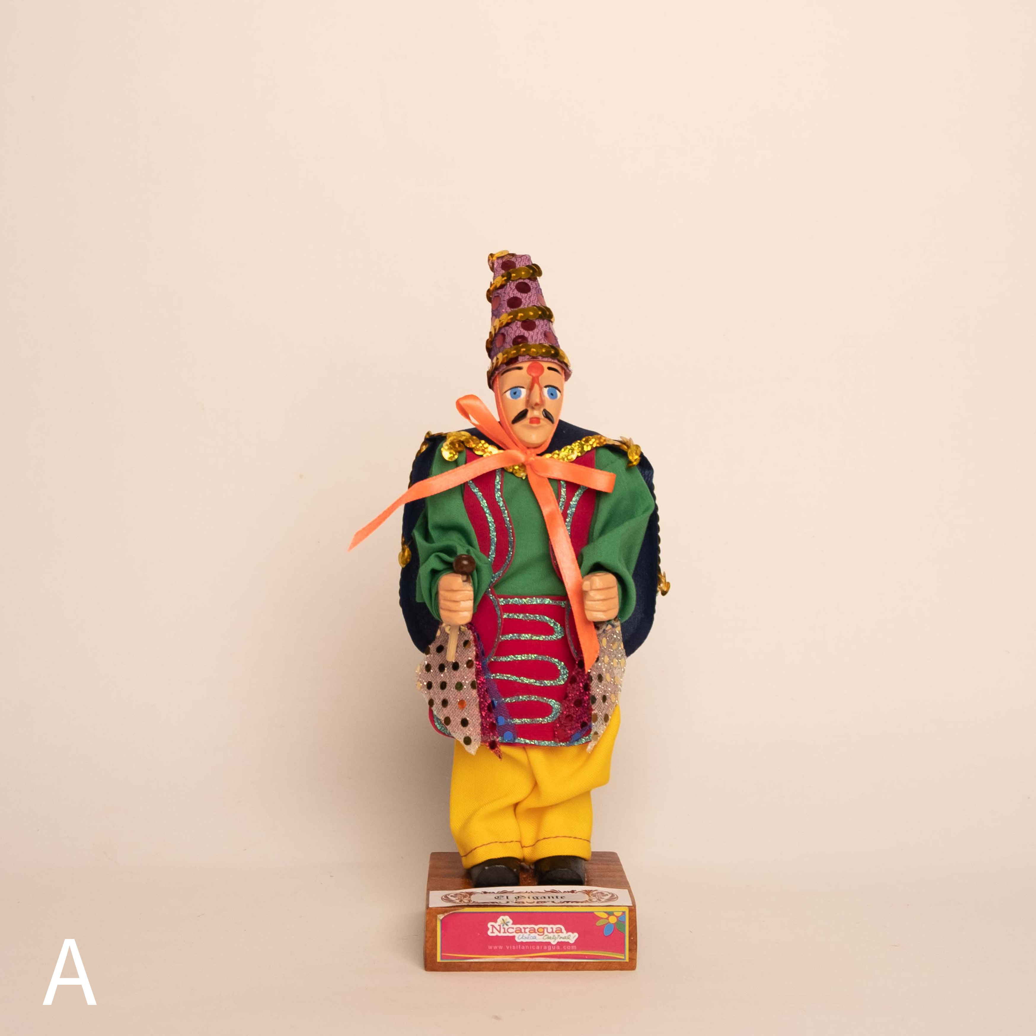 手工木戲偶｜巍巍斯戲偶－El Gigante｜尼加拉瓜