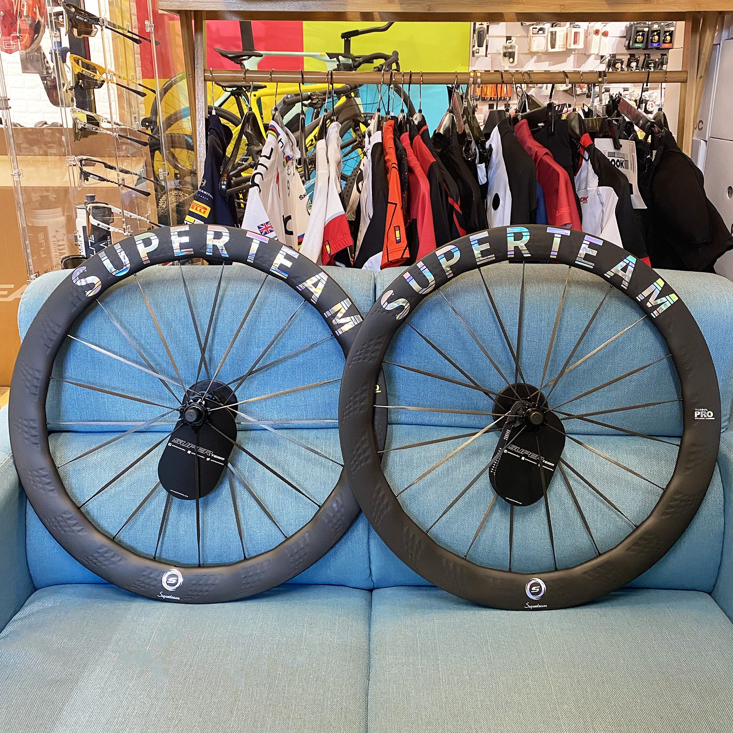 SuperTeam Turbul Pro 58 Ceramic Carbon Spoke 碟煞公路車輪組