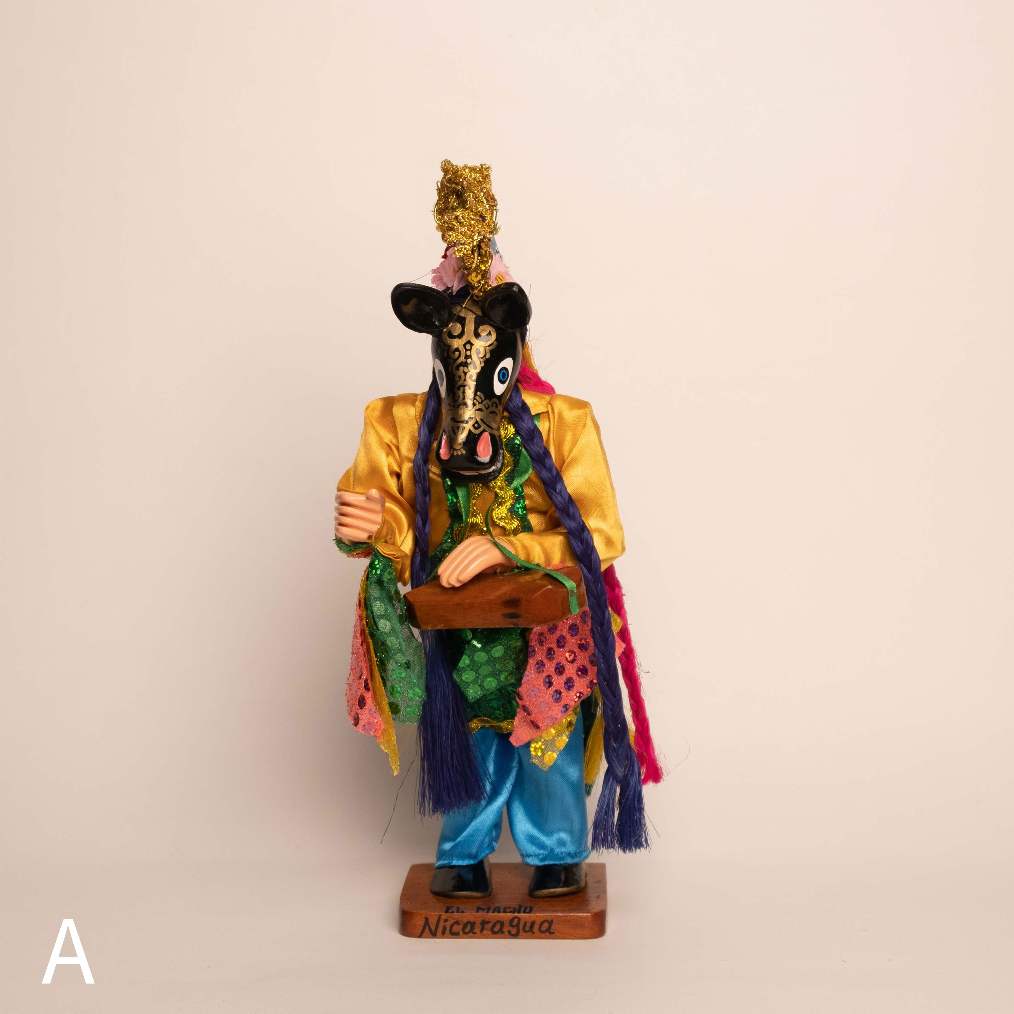 手工木戲偶｜巍巍斯戲偶－馬面｜尼加拉瓜