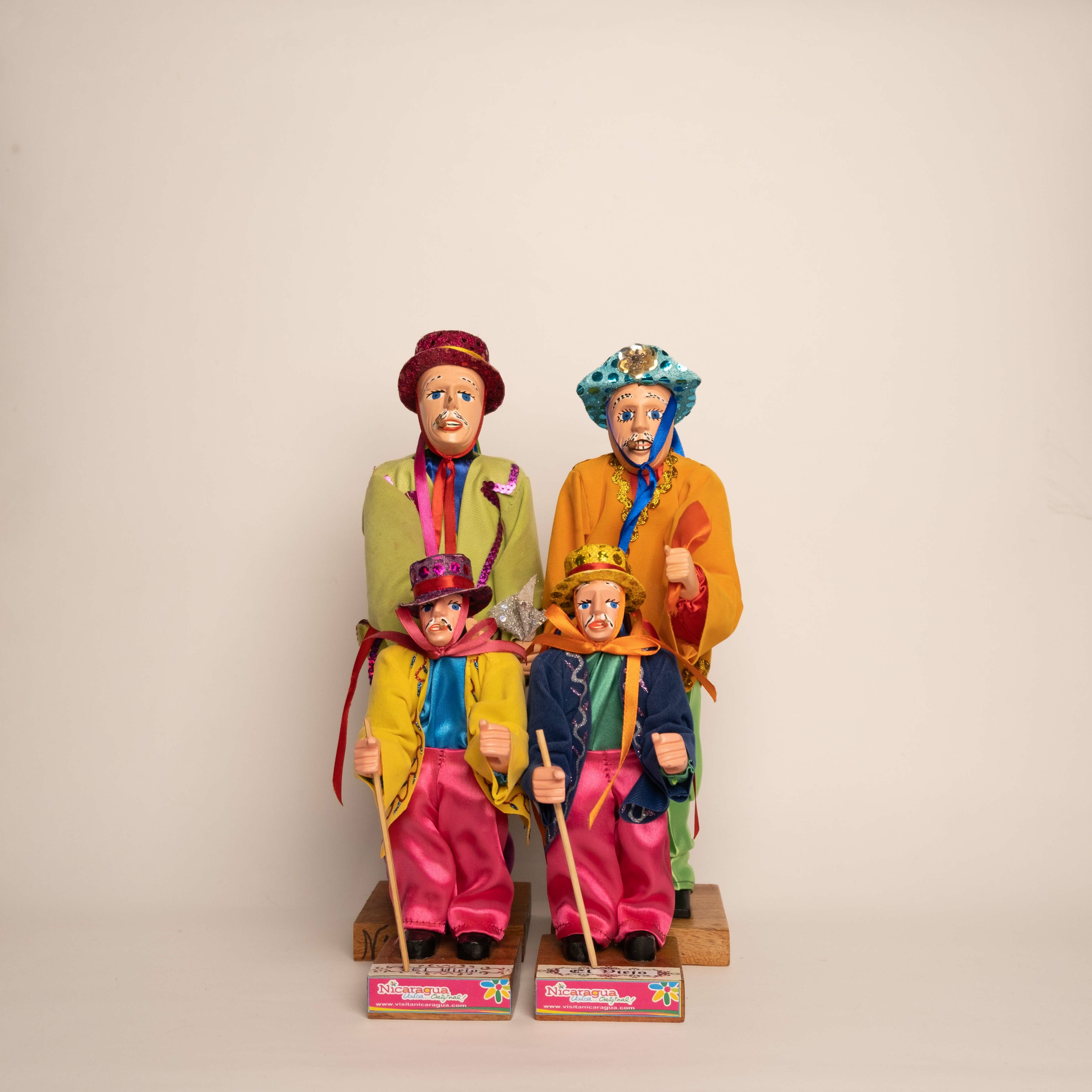 手工木戲偶｜巍巍斯戲偶－長者｜尼加拉瓜