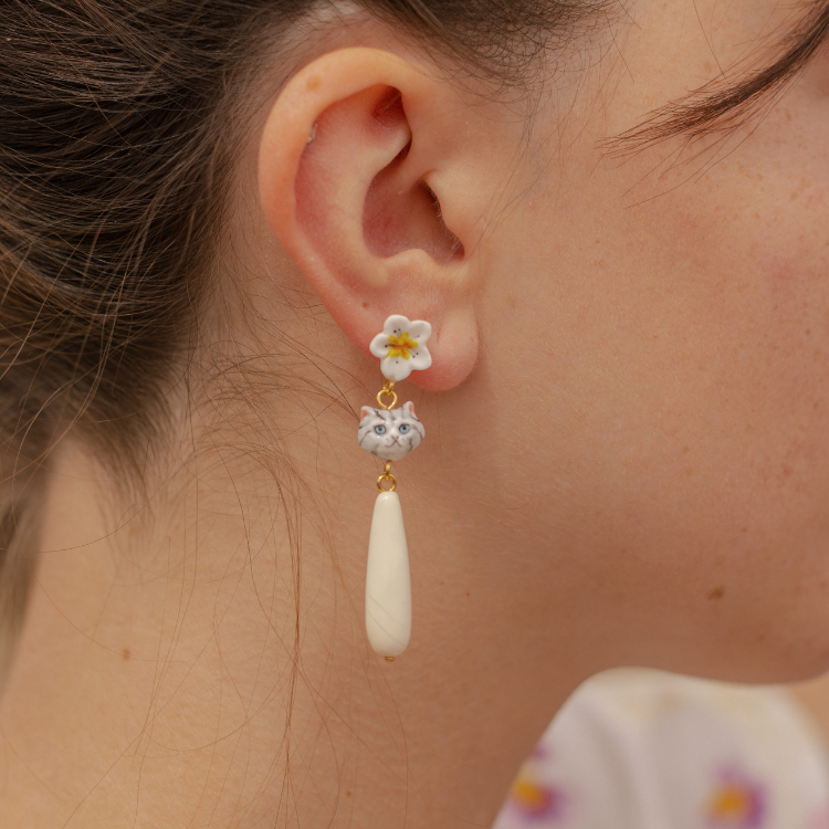 NACH 灰貓典雅垂墜瓷耳環
