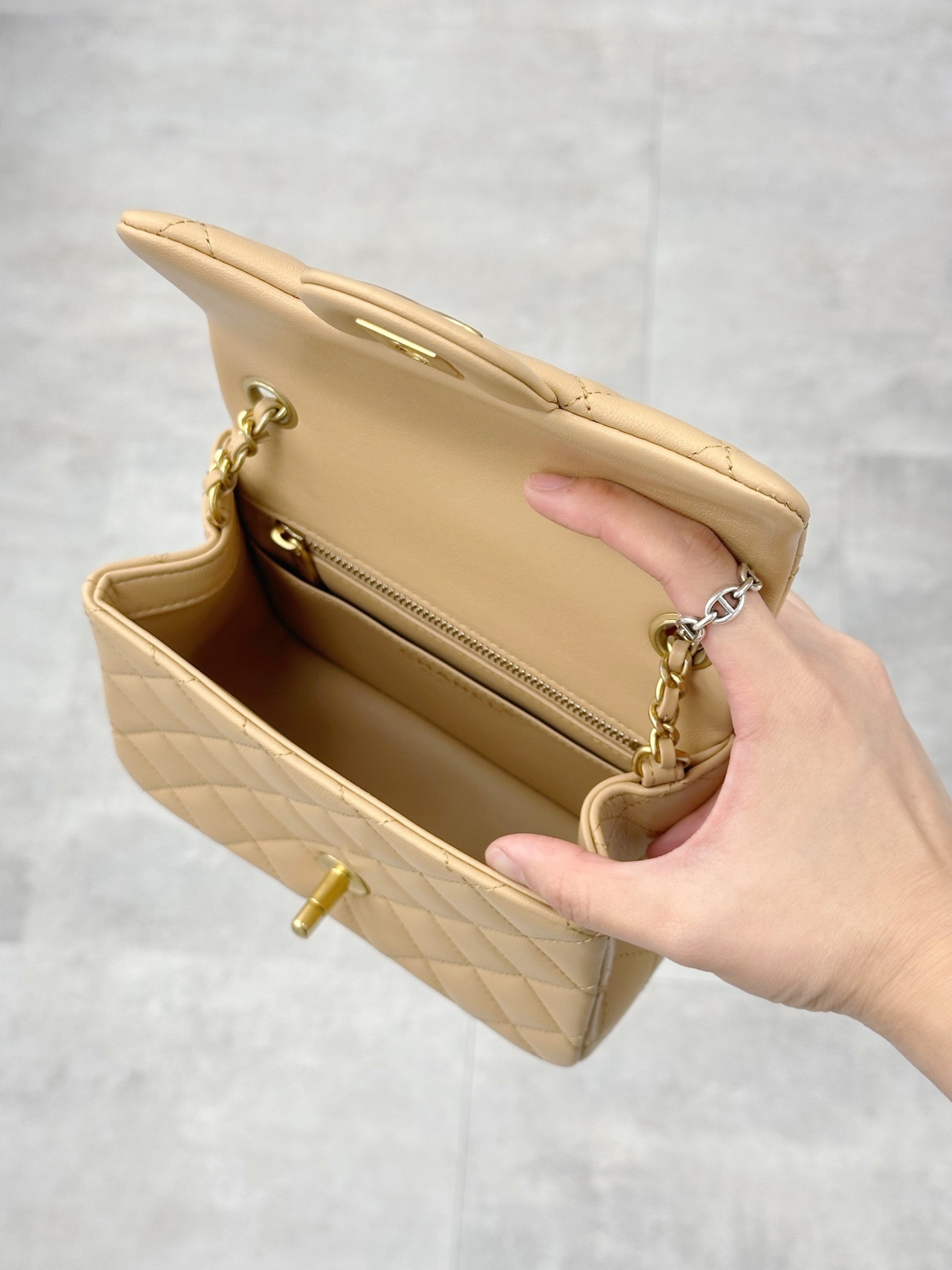 Chanel Classic Mini Flap Bag 17cm 金球 (AS1786)