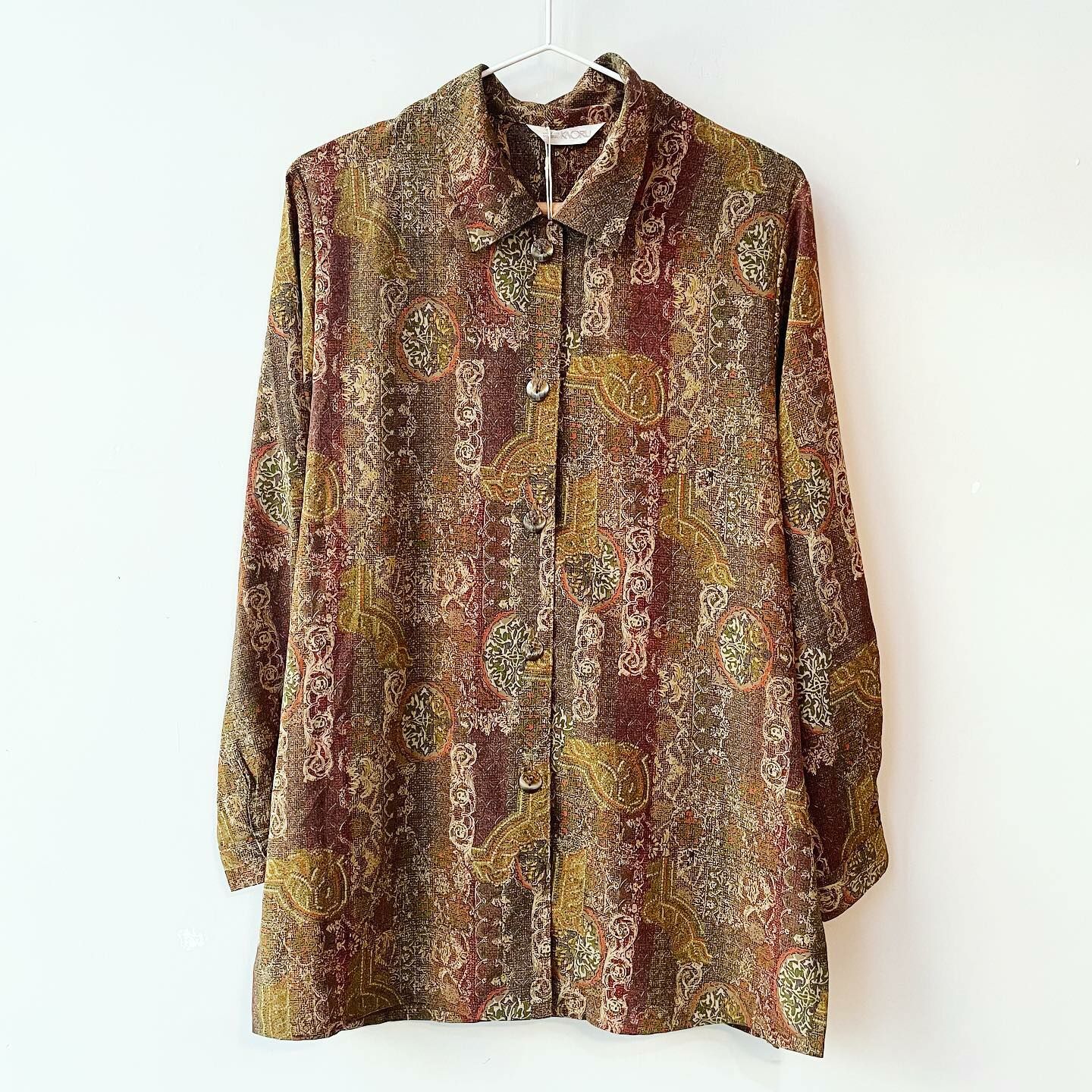 日本製大地色系華麗圖騰上衣