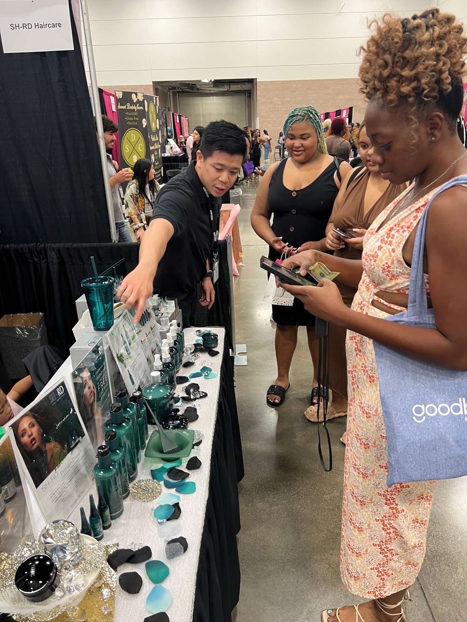 Sh Rd Joined The Ultimate Women S Expo Dallas Texas