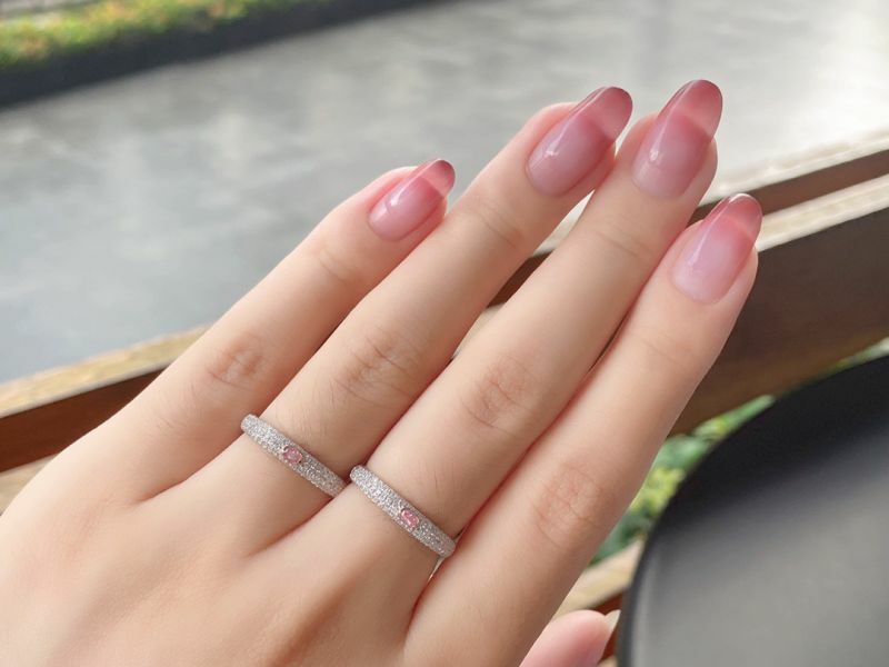 甜甜圈環形滿鑽粉鑽戒指