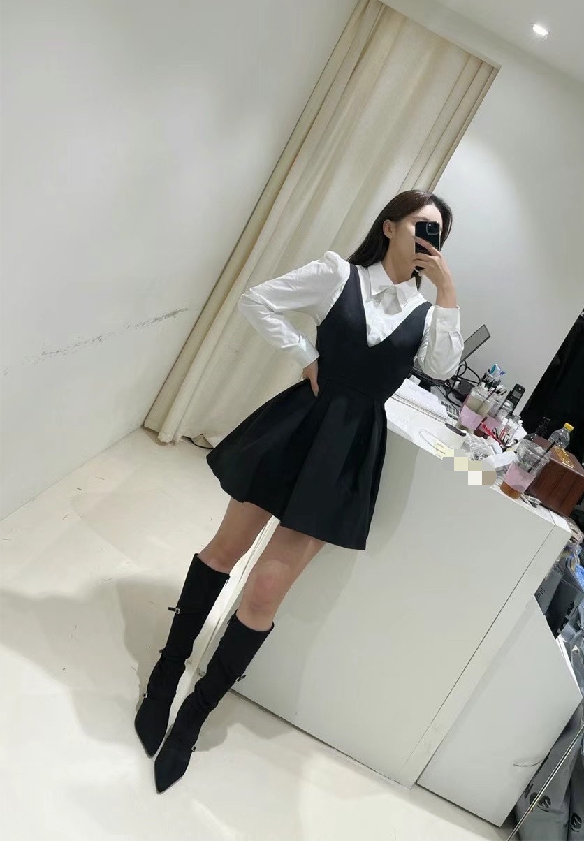深V背心裙