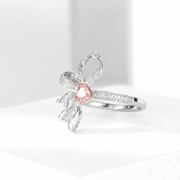 GIA愛心粉鑽戒指