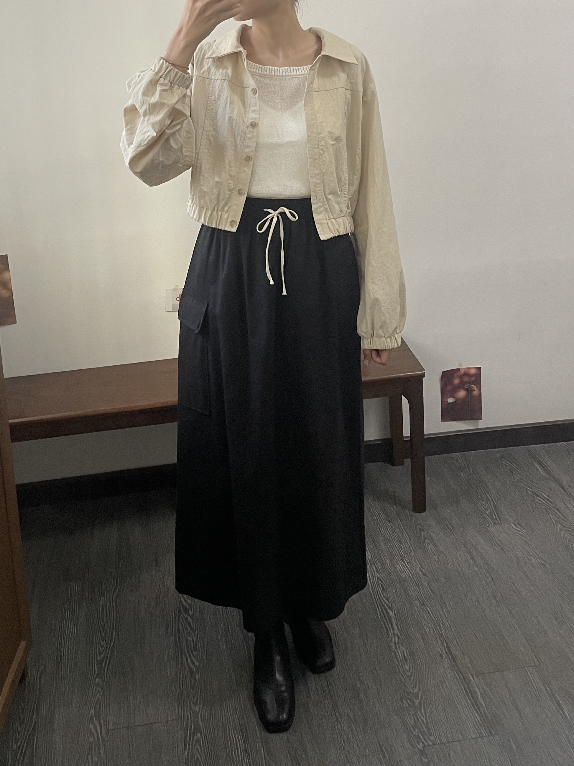 初秋必選，帶點復古的短版外套 (2色)