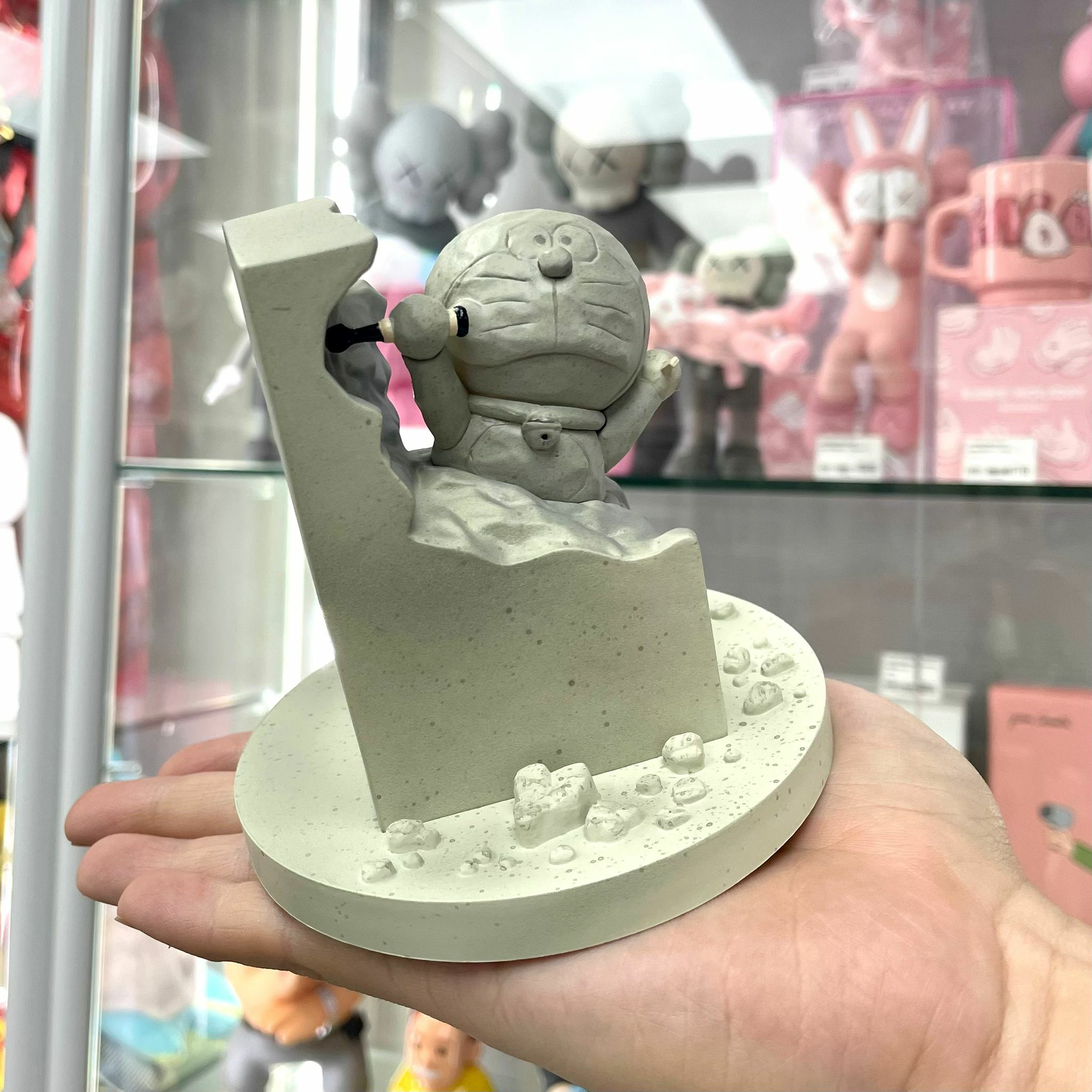 UDF Engraver Doraemon (彫刻家ドラえもん)