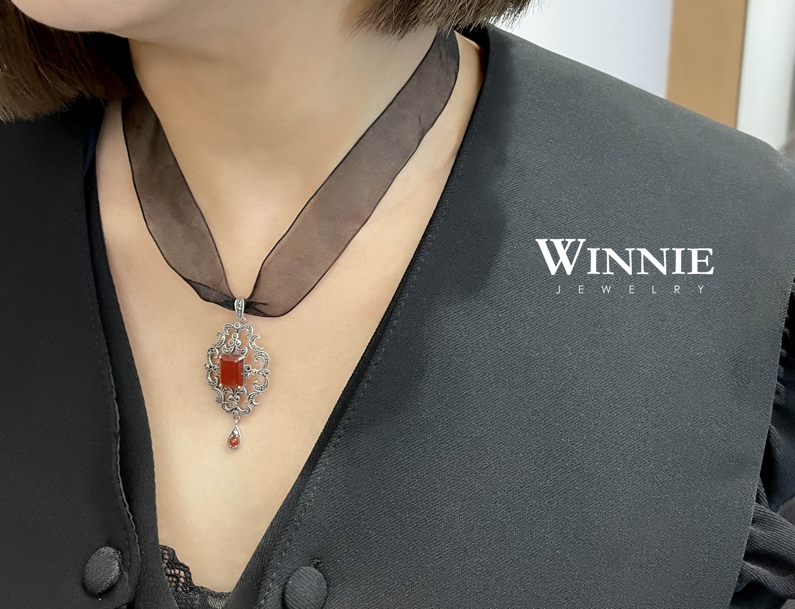 紅玉髓雕花墜子