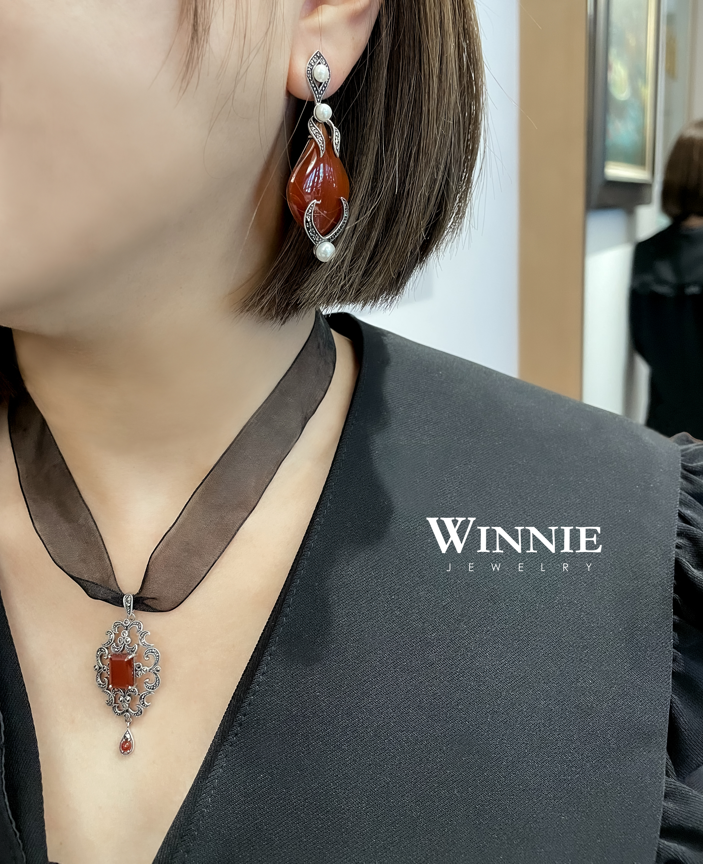 紅玉髓雕花墜子