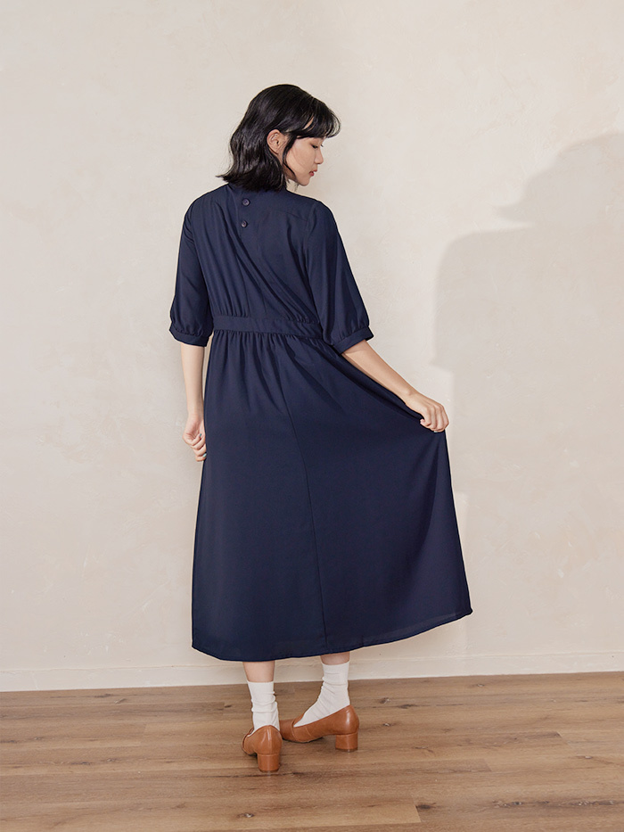 時間旅人領釦七分袖洋裝-永恆