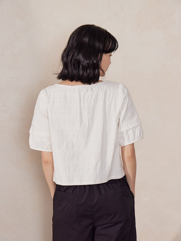 千層樹拼接奶油上衣-奶油樹