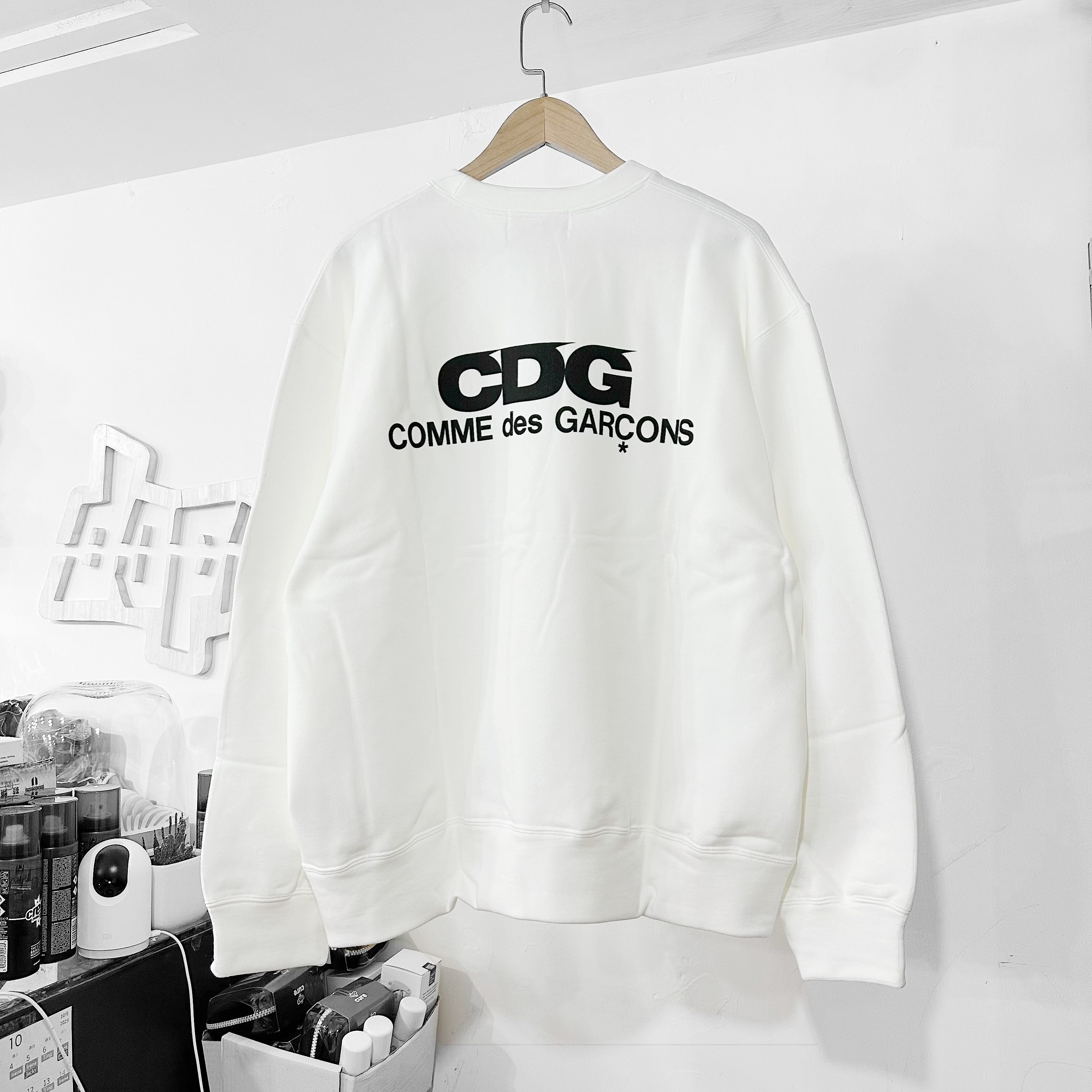 COMME des GAGCONS CDG OVERSIZED SWEATSHIRT WHITE