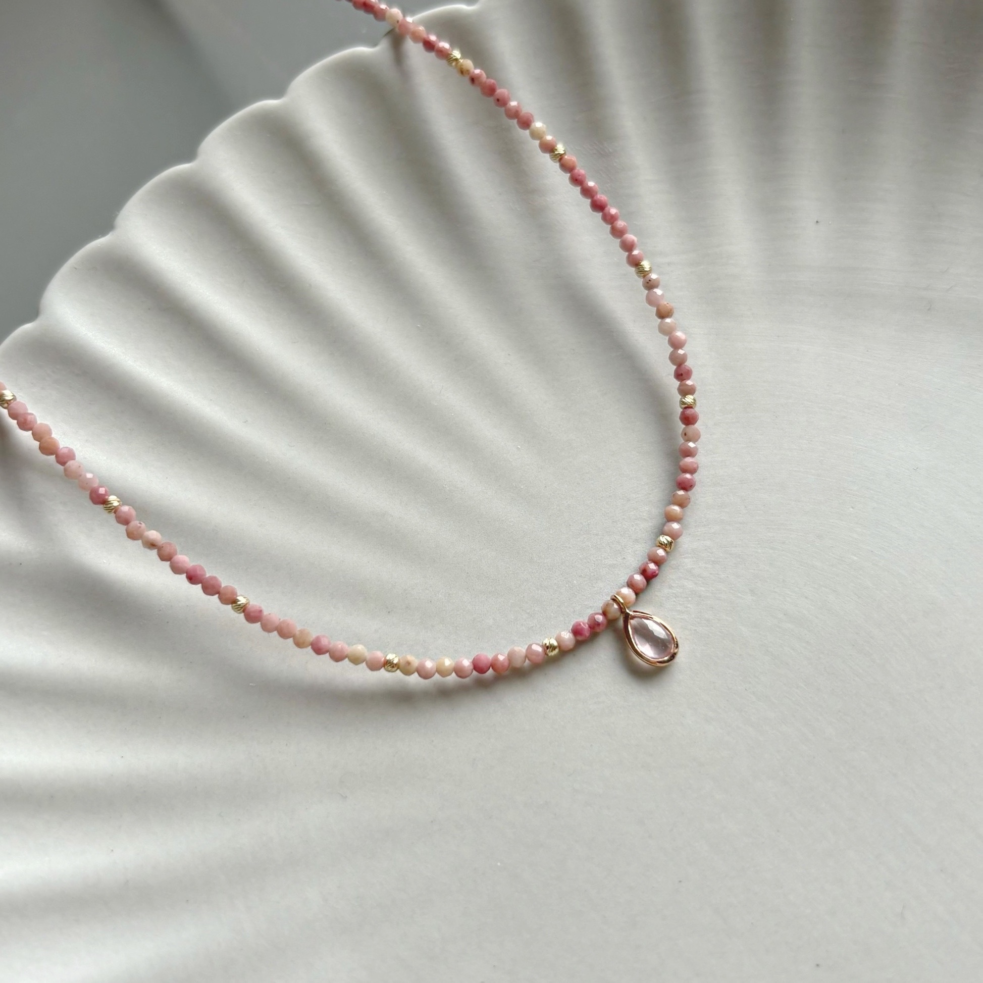 14k紅紋石粉晶cutting ball水滴項鍊