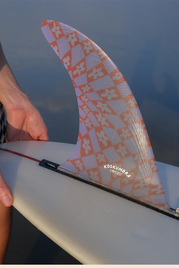 KOOKUMBRA -  ALL AROUND FIN 9.5”長板舵  (CHECKERED DAISY)