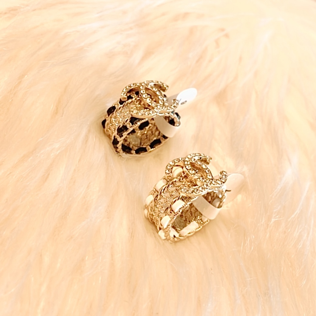 香奶奶 雙皮革穿錬雙層名媛翻玩戒