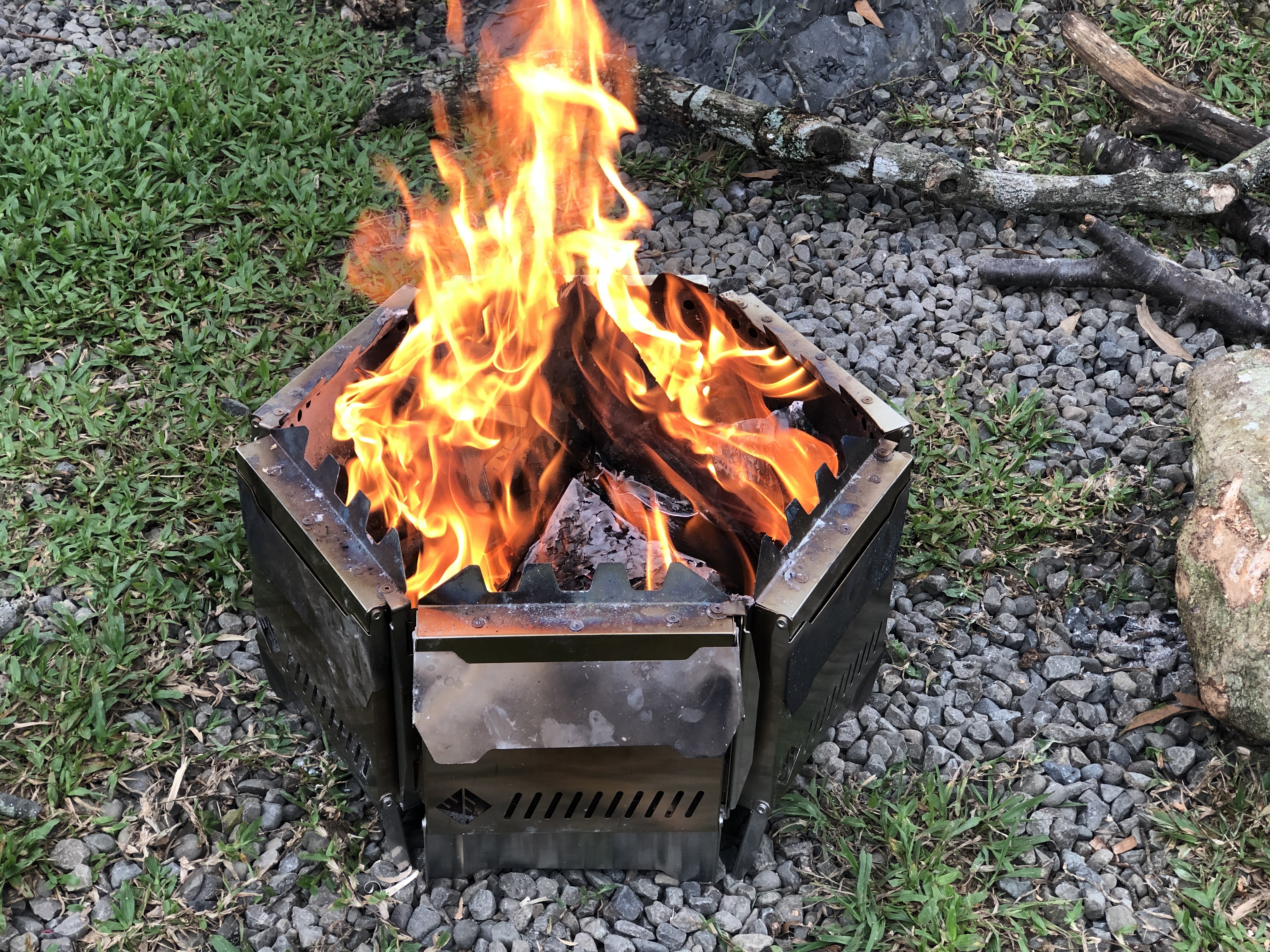 【WOOD & BURN】組合式焚火爐 6片