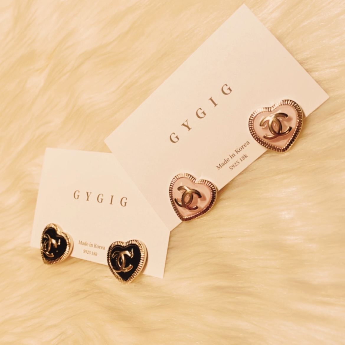 香奶奶 嫩粉黑滾金邊桃心耳釘