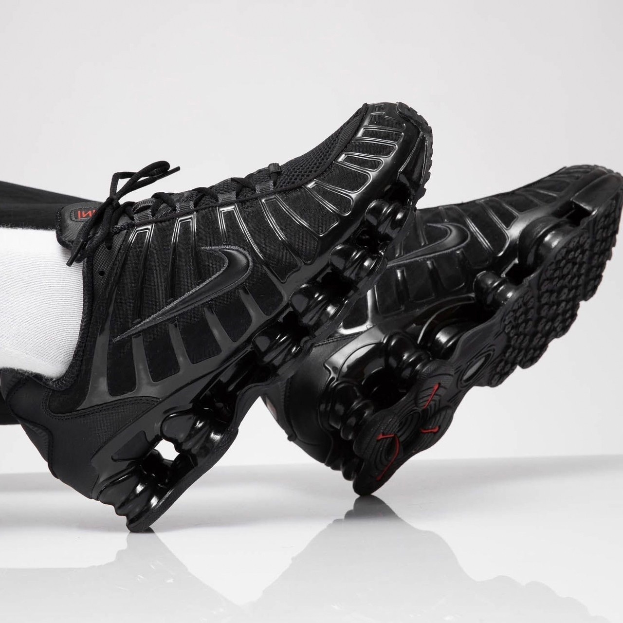 Nike Shox TL Black Max Orange 全黑 彈簧鞋 運動鞋