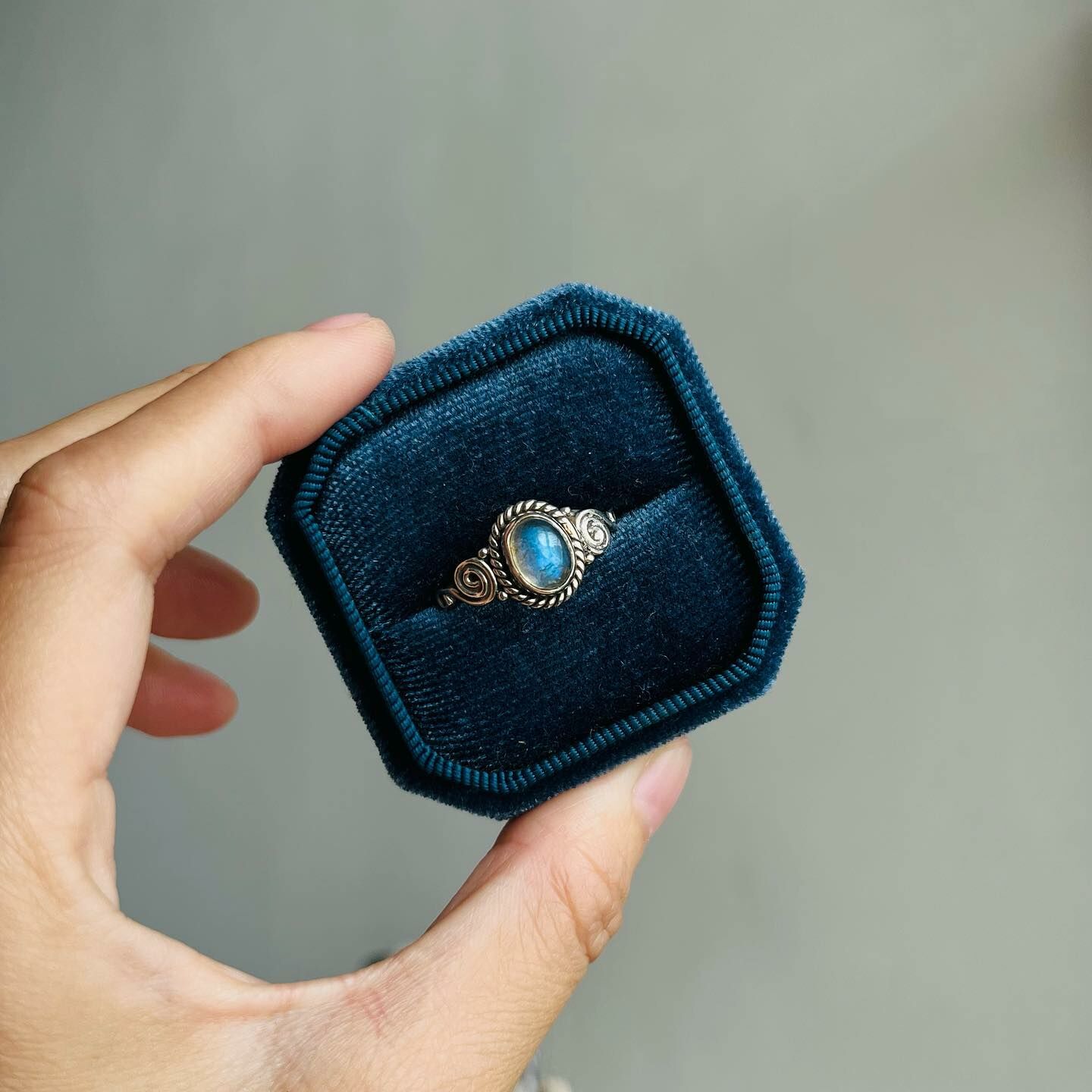 [原石] 拉長石 925銀戒指 US7