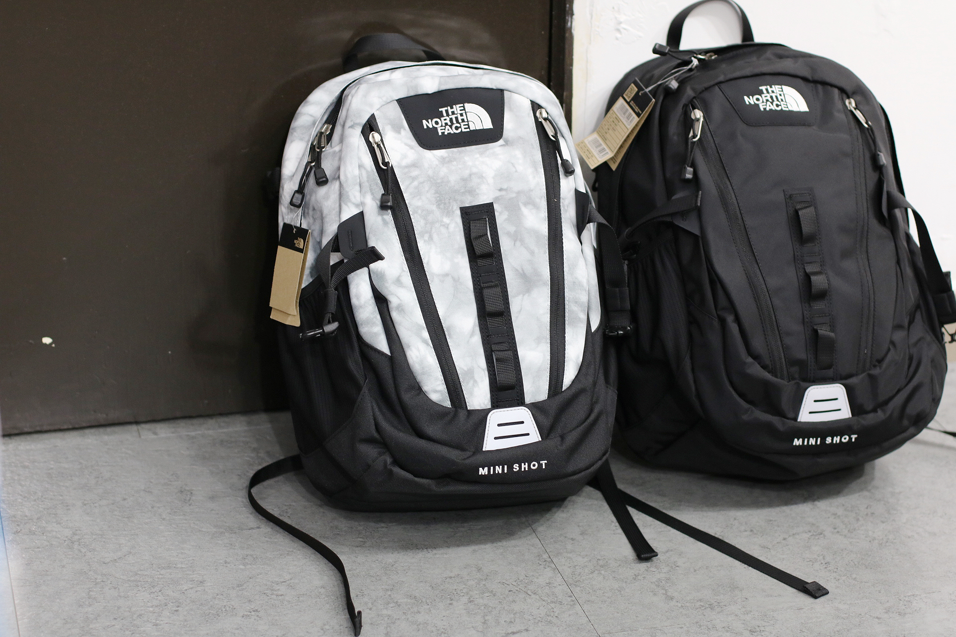 THE NORTH FACE Mini Shot Backpack Cloud Grey