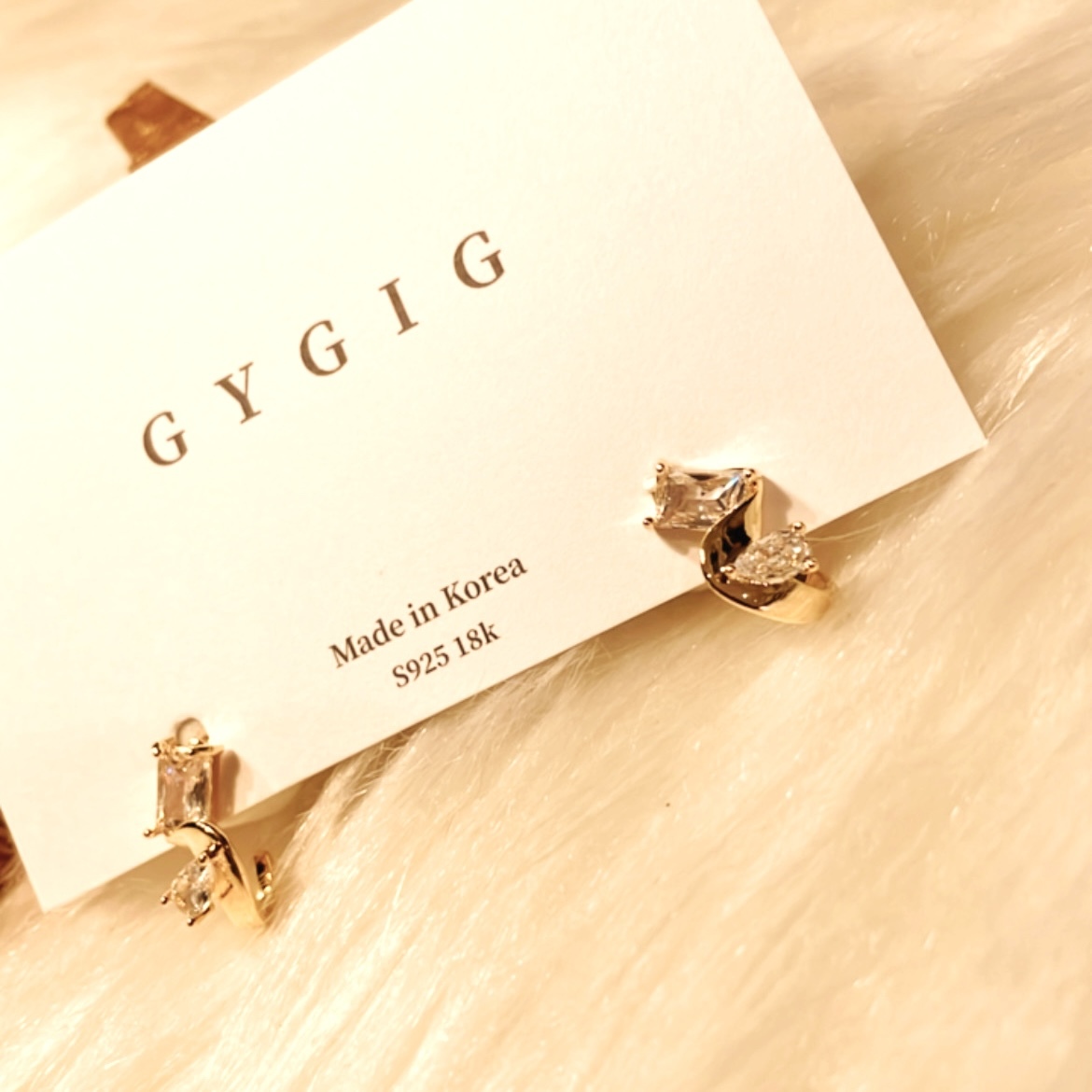 S高奢流金方滴鑽 耳釘