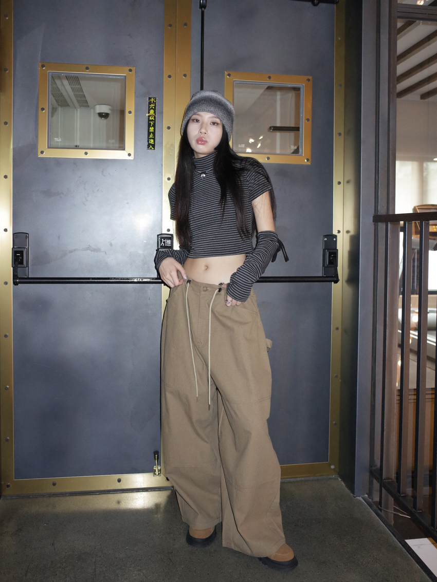 (UNISEX) Hiroi ballon pants in CAMEL