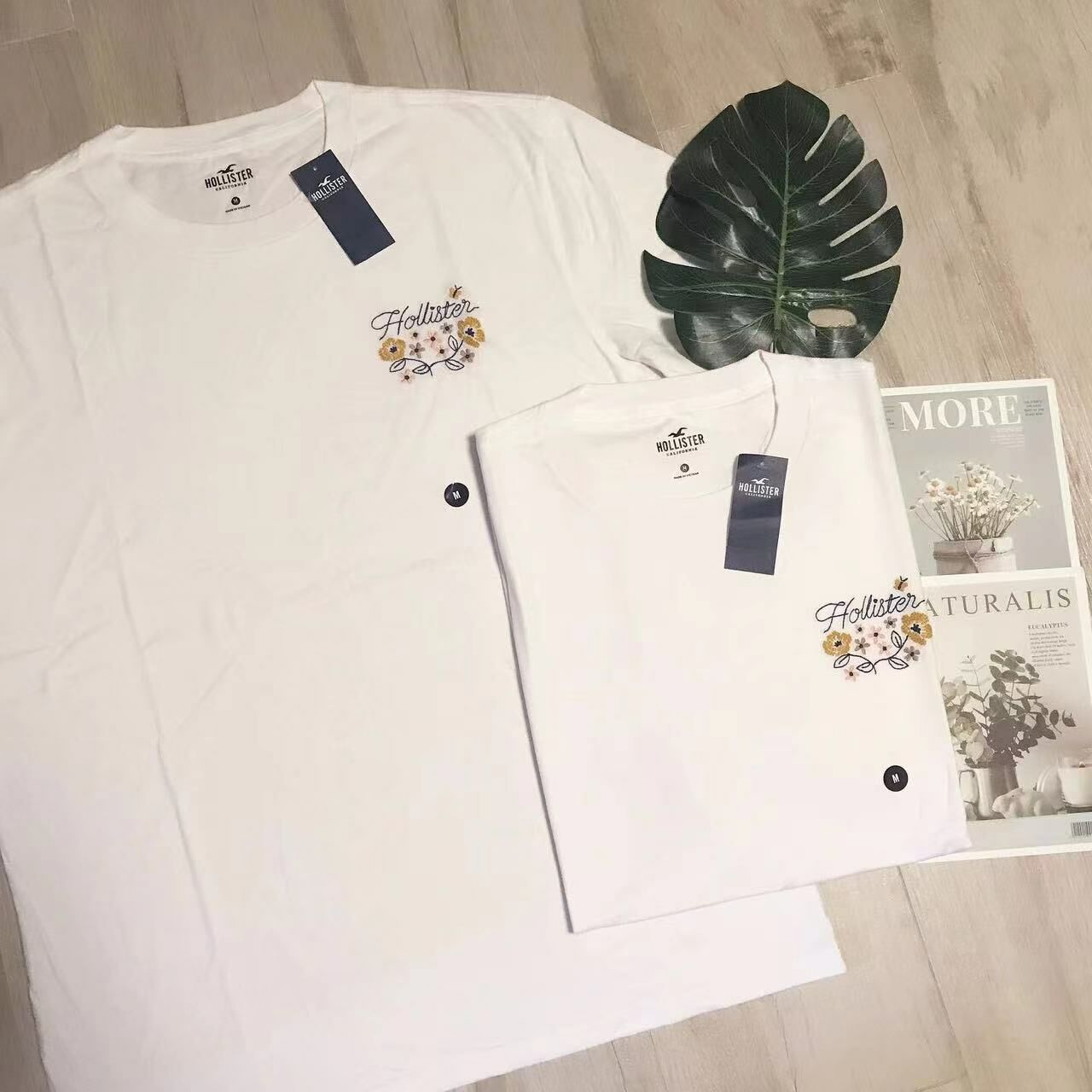 HOLLISTER FLORAL SMALL LOGO TEE 刺繡款