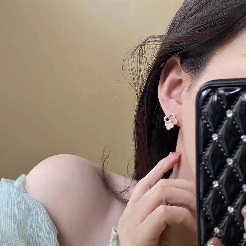 ｜雙四葉草鏤空鑽 4色耳釘｜