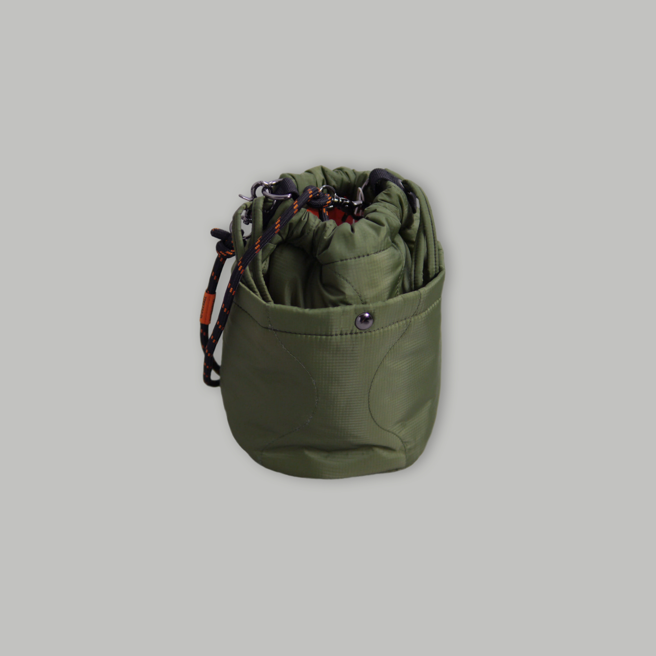 UNIVERSAL OVERALL Quilt Shoulder Pouch ╭ 2色 ╮