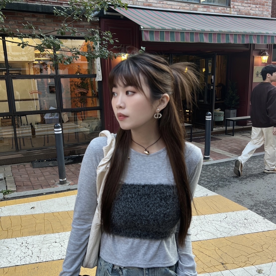 <女裝現貨💗> 毛毛平口背心 黑灰/黑白