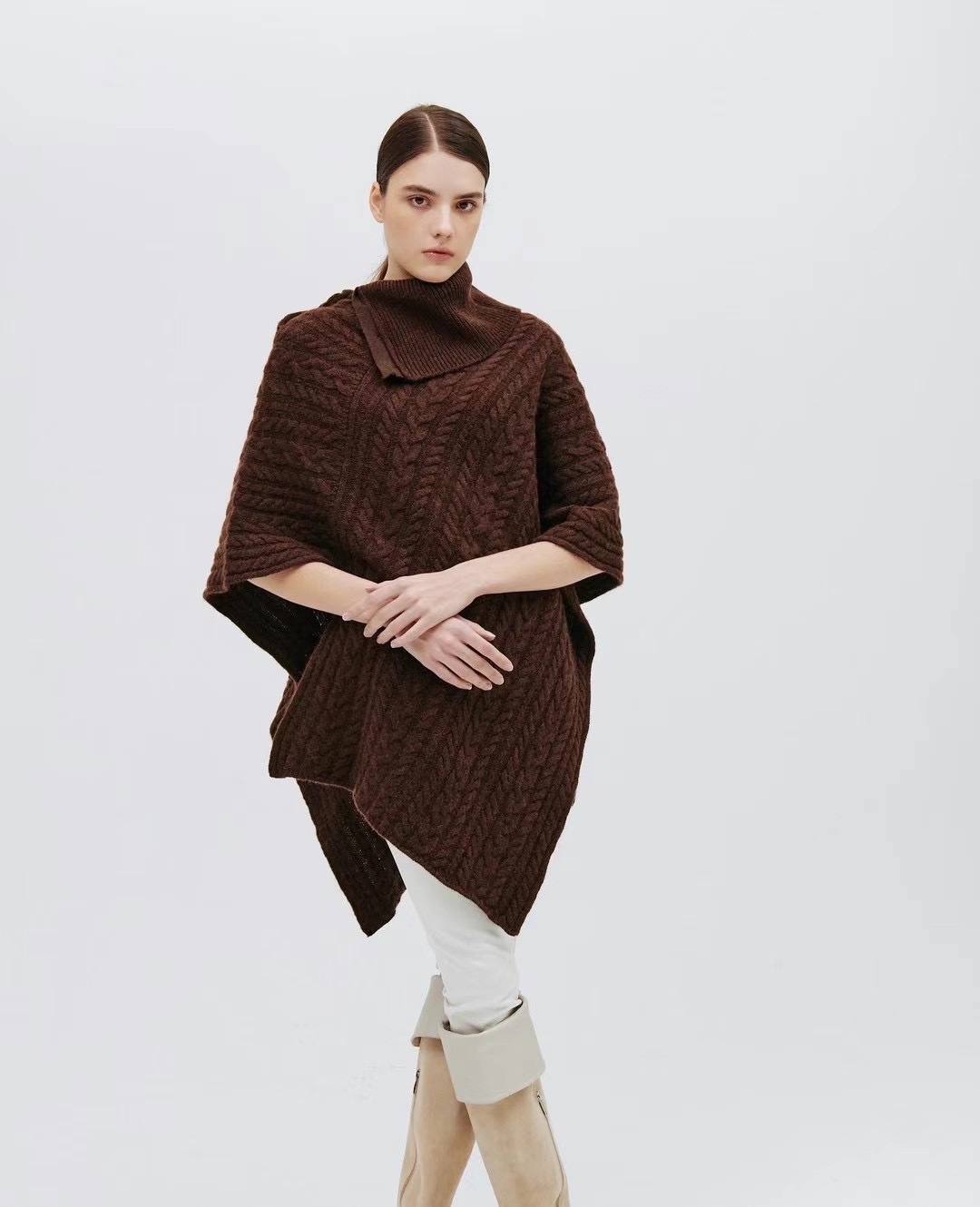 The Alphaca Wool High-neck Twisted Cape