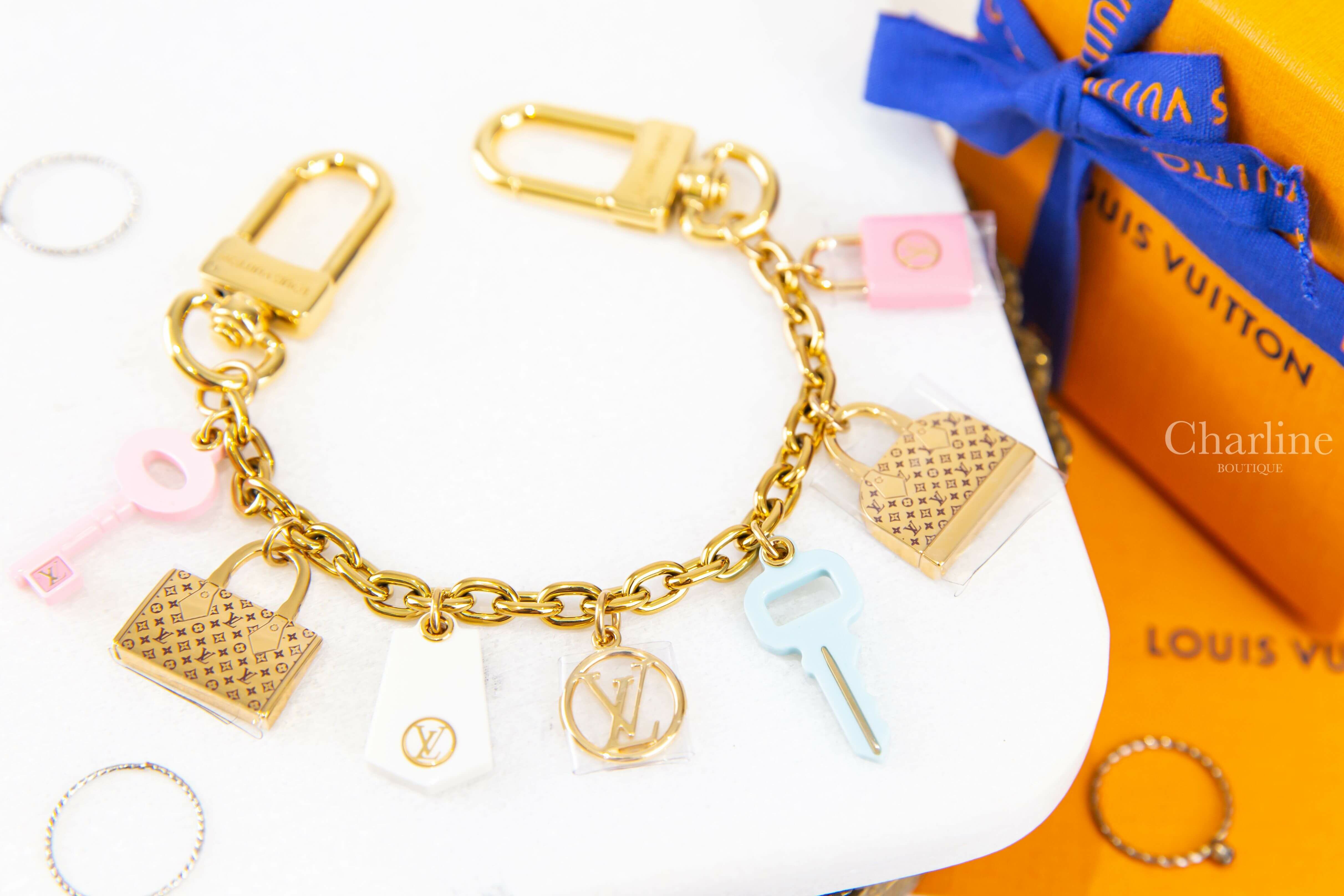 Louis Vuitton Iconics Chain Bag Charm 粉白藍鎖頭鑰匙金色包包垂墜金鍊吊飾