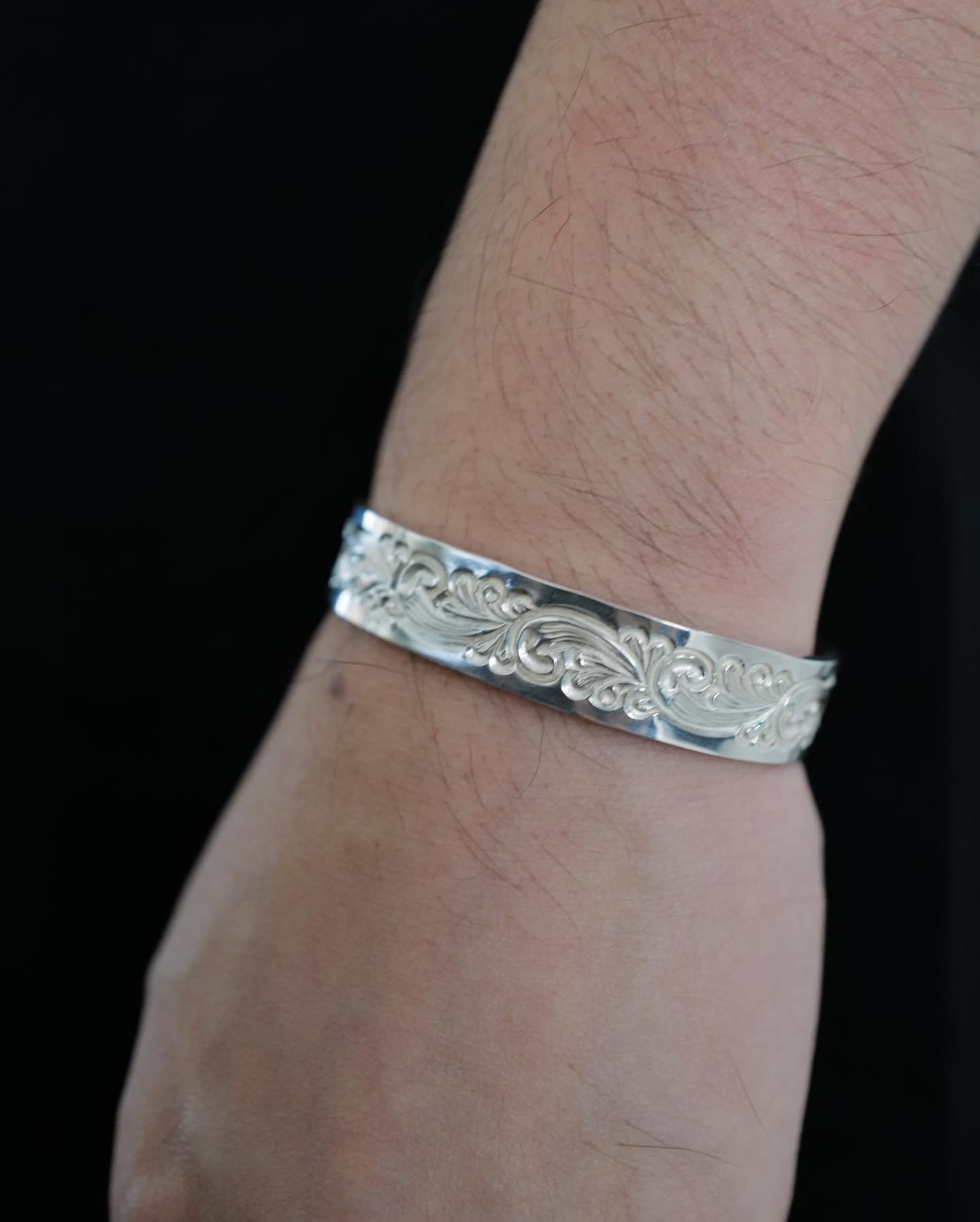 12mm 全銀唐草點銀玫瑰手鐲