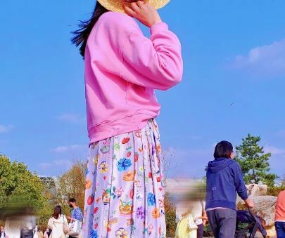 2023年秋季重磅卡通刺繡貓咪純棉圓領顯瘦長袖衛衣