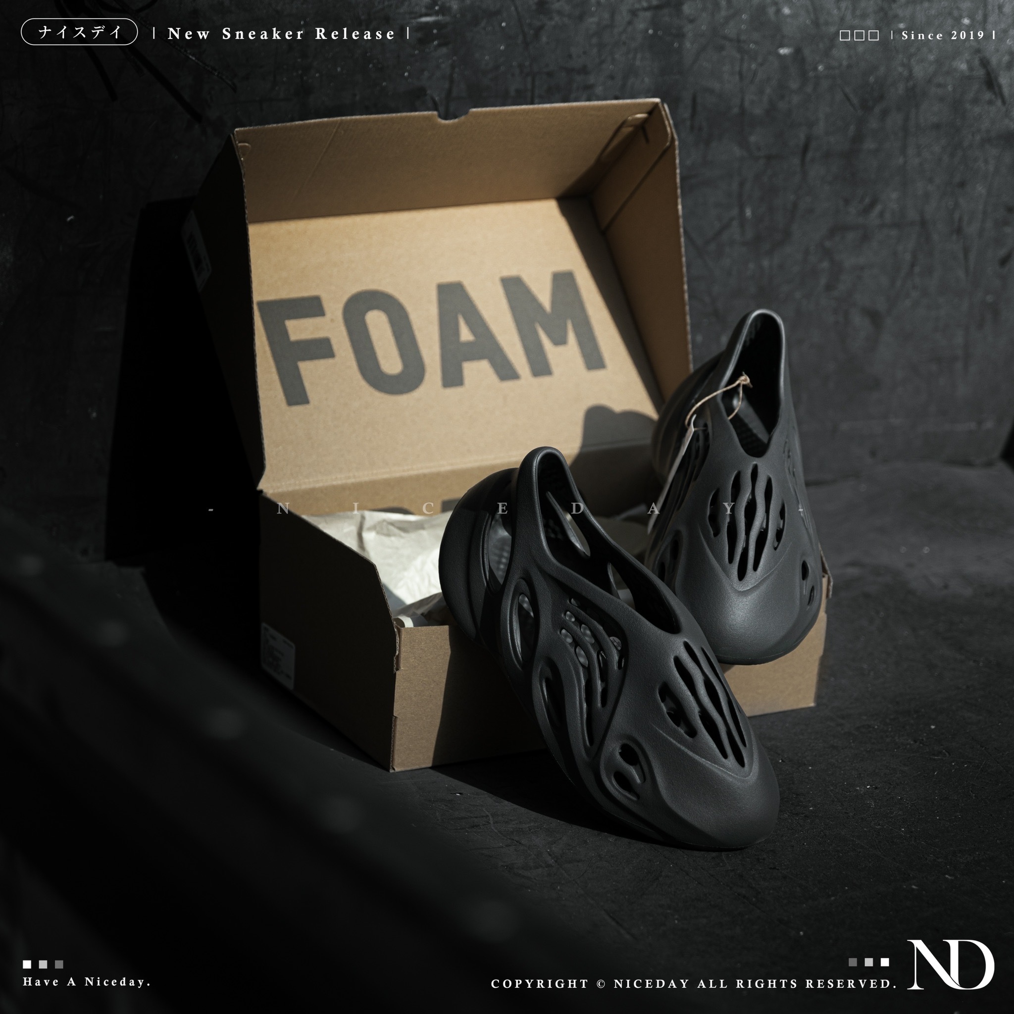 NICEDAY 代購  Adidas OG Yeezy Foam Runner 碳黑 灰 黑 洞洞鞋 男女尺寸 椰子 IG5349